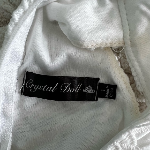 White lacy lined dress halterneck, size 1 - Picture 8 of 11